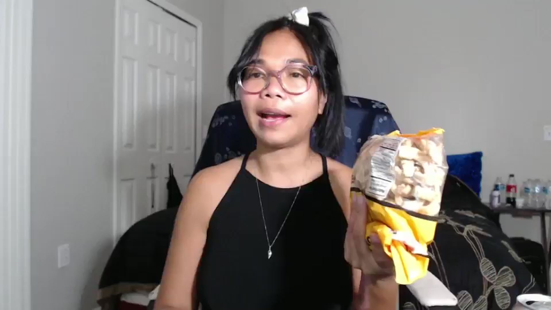 Gallery image thumbnail from Littlekai2023's myfreecams stream on, 09/03/2024, 03:25 image 13 of 20