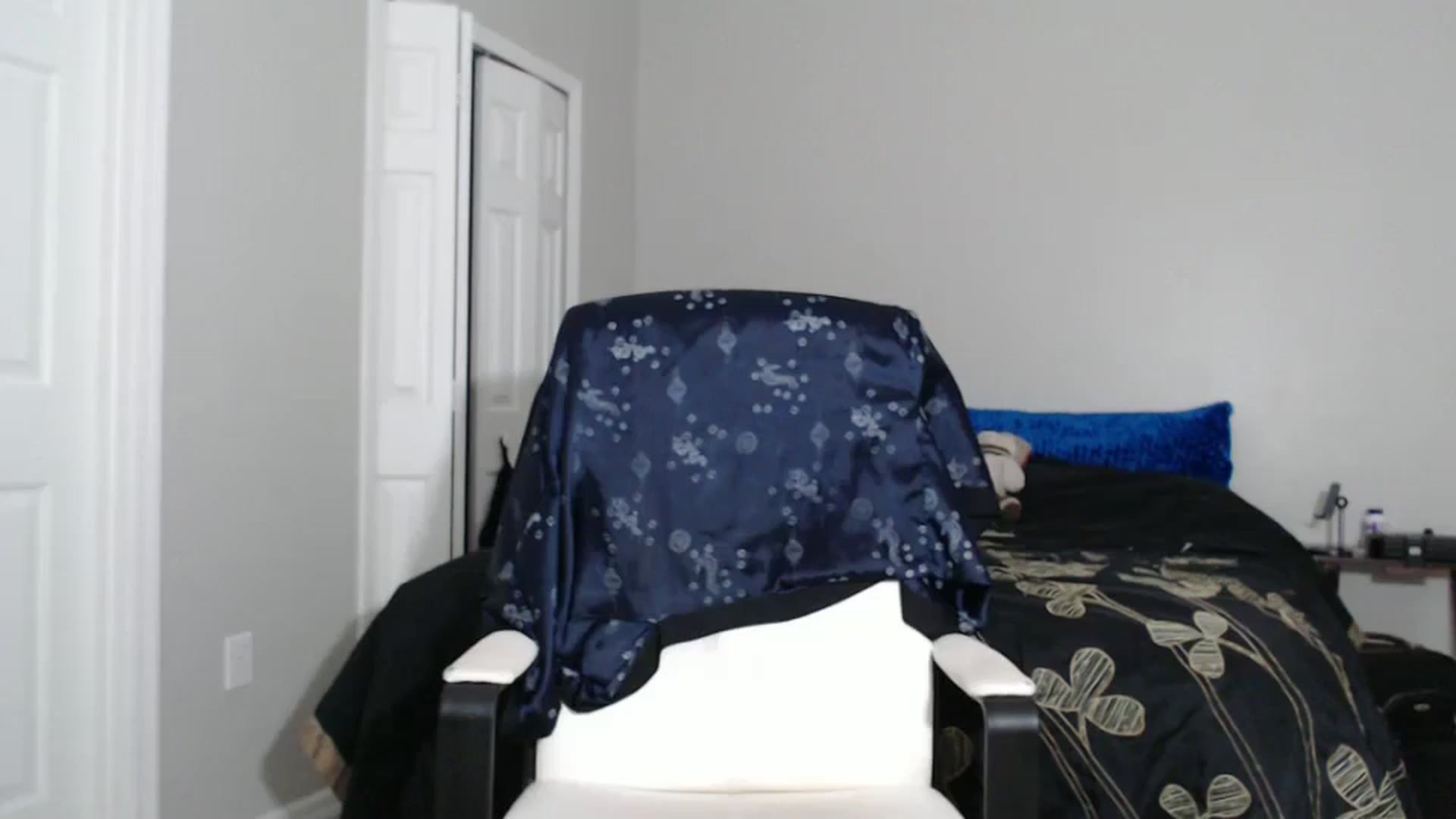 Gallery image thumbnail from Littlekai2023's myfreecams stream on, 09/04/2024, 23:56 image 15 of 20