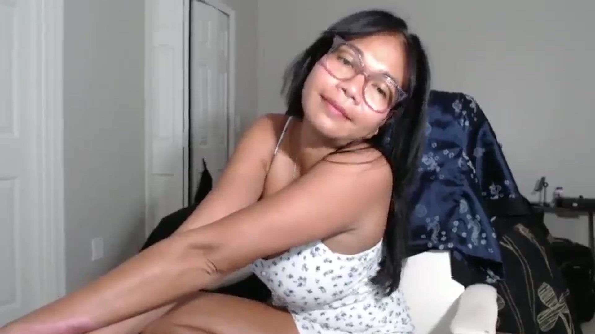Gallery image thumbnail from Littlekai2023's myfreecams stream on, 09/05/2024, 03:52 image 3 of 20