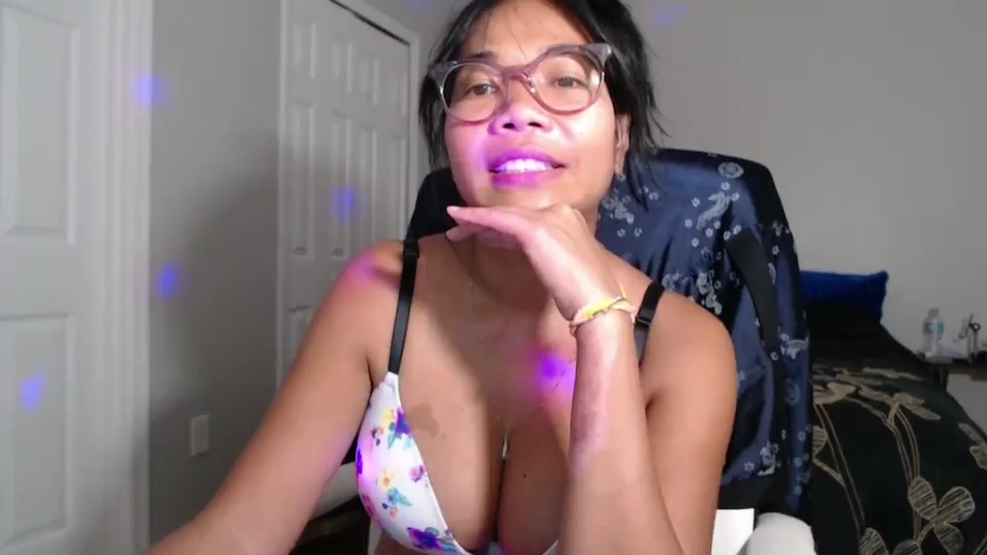 Gallery image thumbnail from Littlekai2023's myfreecams stream on, 09/07/2024, 04:16 image 11 of 20