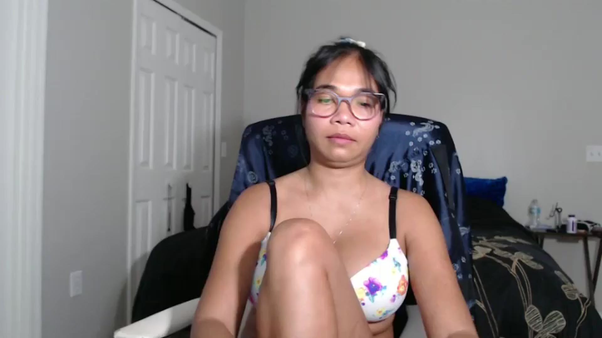 Gallery image thumbnail from Littlekai2023's myfreecams stream on, 09/07/2024, 04:16 image 1 of 20