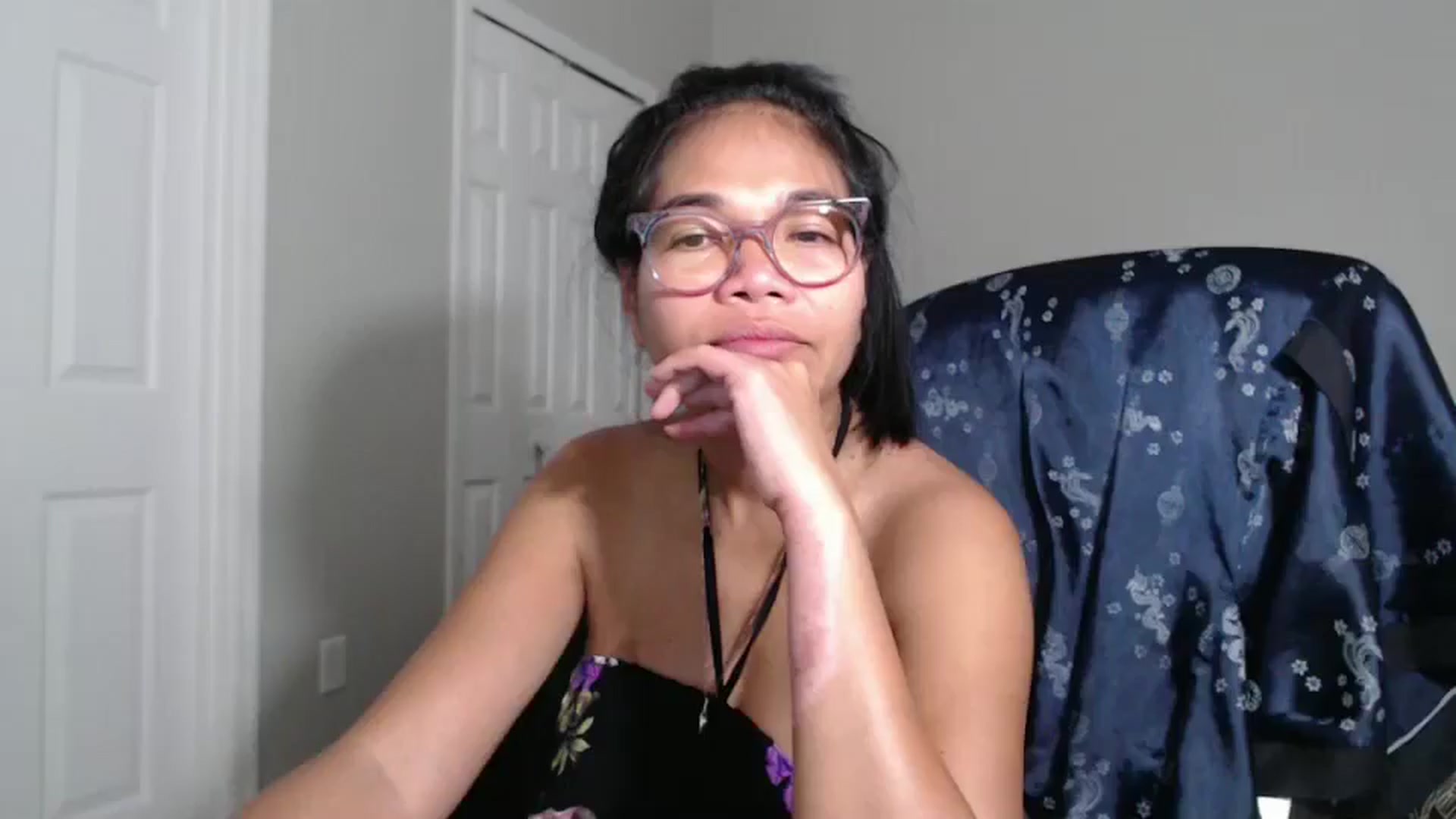 Gallery image thumbnail from Littlekai2023's myfreecams stream on, 09/09/2024, 02:19 image 16 of 20