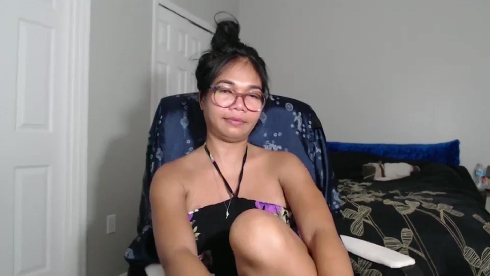 Gallery image thumbnail from Littlekai2023's myfreecams stream on, 09/09/2024, 02:19 image 19 of 20