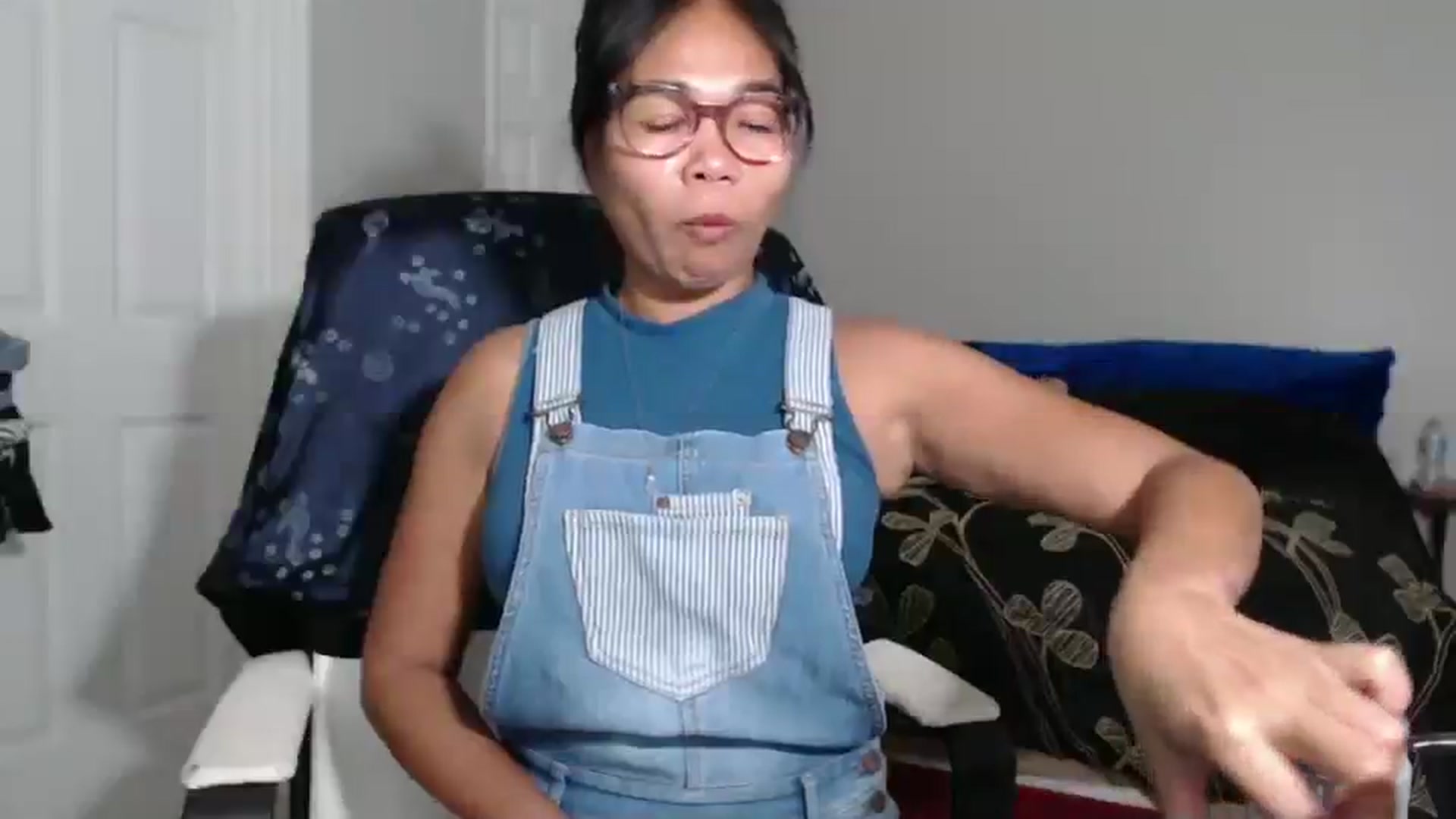 Gallery image thumbnail from Littlekai2023's myfreecams stream on, 09/10/2024, 24:01 image 11 of 20