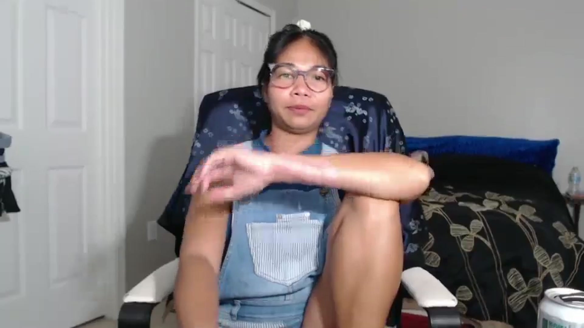 Gallery image thumbnail from Littlekai2023's myfreecams stream on, 09/10/2024, 24:01 image 9 of 20