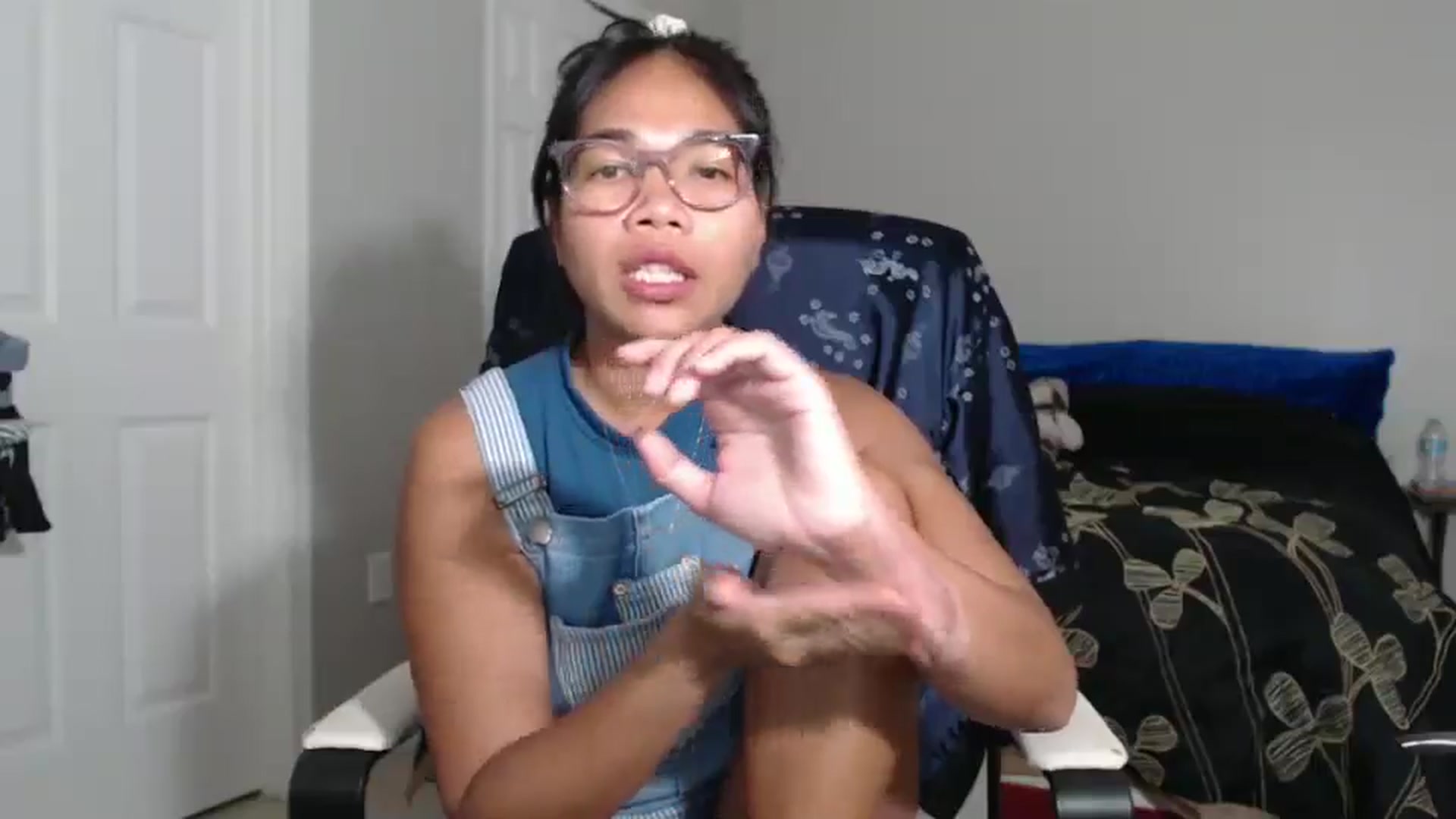 Gallery image thumbnail from Littlekai2023's myfreecams stream on, 09/10/2024, 24:01 image 7 of 20