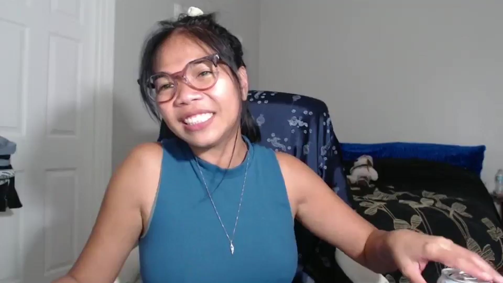 Gallery image thumbnail from Littlekai2023's myfreecams stream on, 09/10/2024, 03:45 image 11 of 20