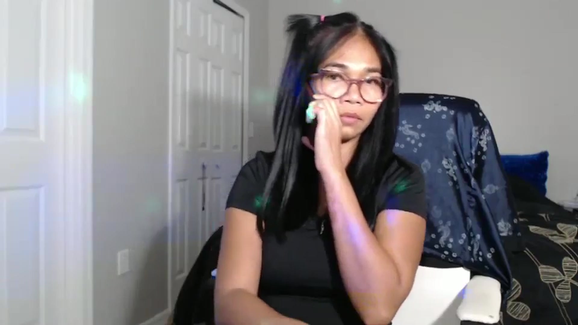 Gallery image thumbnail from Littlekai2023's myfreecams stream on, 09/15/2024, 03:52 image 4 of 20