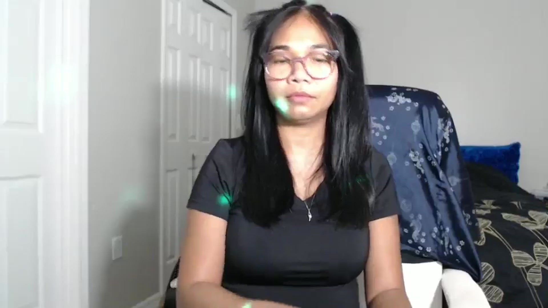 Gallery image thumbnail from Littlekai2023's myfreecams stream on, 09/15/2024, 03:52 image 2 of 20