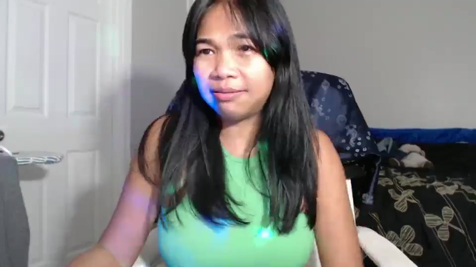 Gallery image thumbnail from Littlekai2023's myfreecams stream on, 09/16/2024, 24:20 image 13 of 20