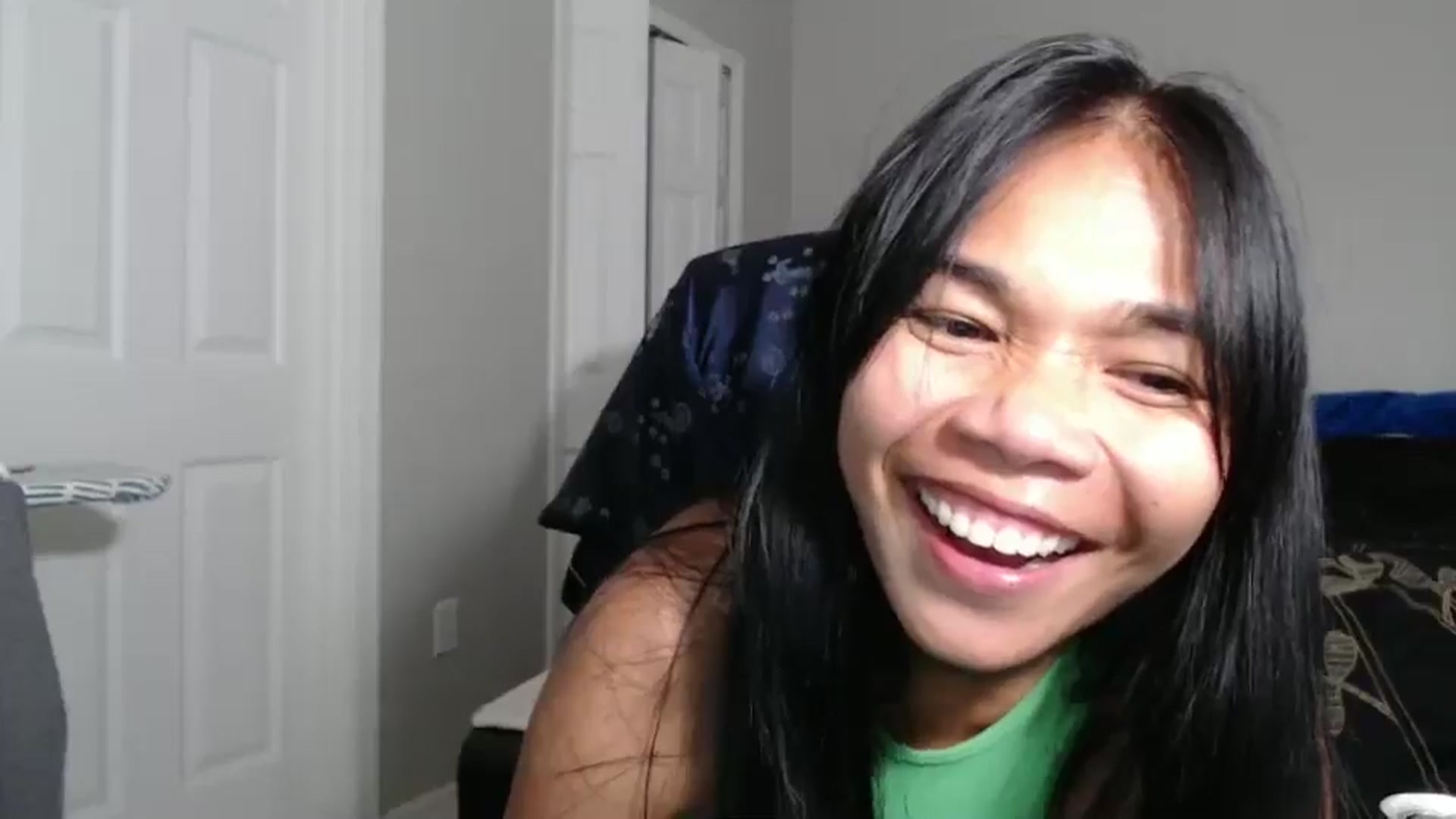 Gallery image thumbnail from Littlekai2023's myfreecams stream on, 09/16/2024, 24:22 image 19 of 20