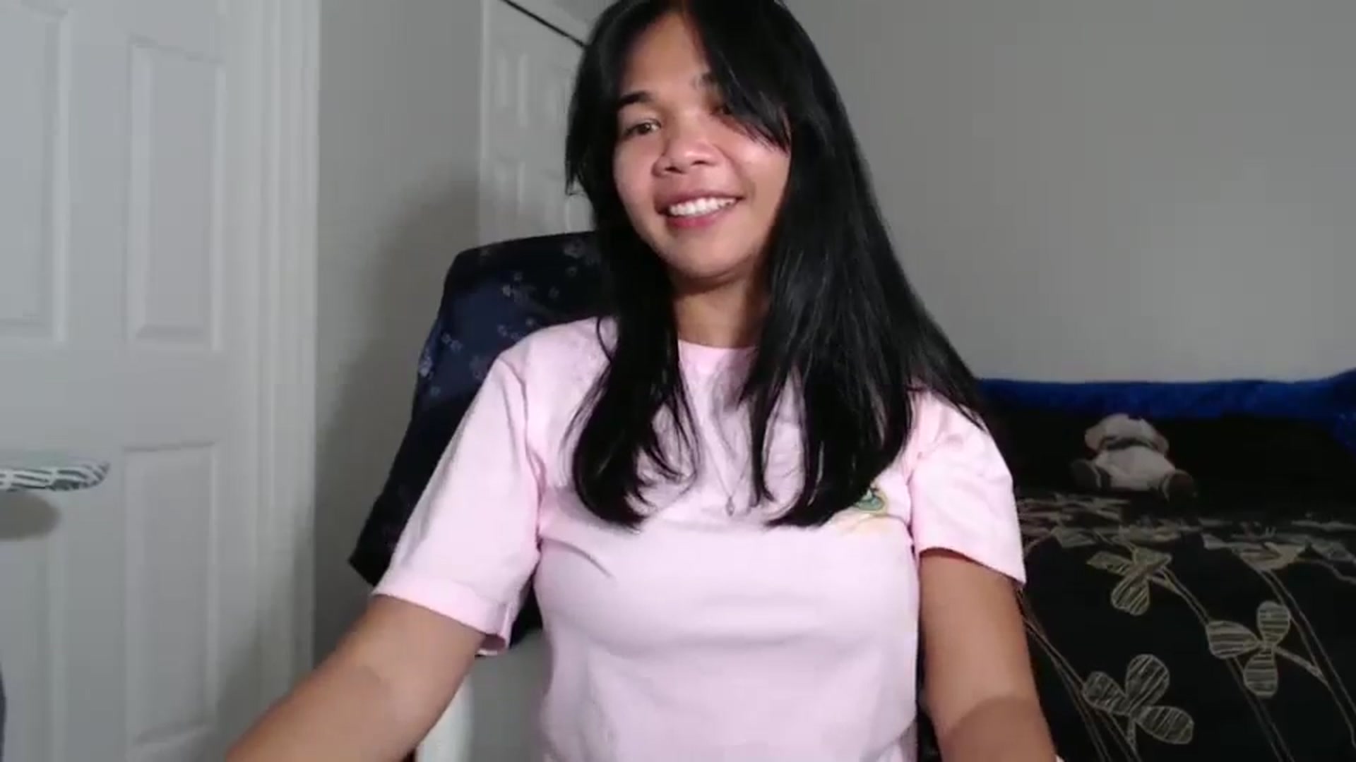 Gallery image thumbnail from Littlekai2023's myfreecams stream on, 09/16/2024, 24:22 image 5 of 20