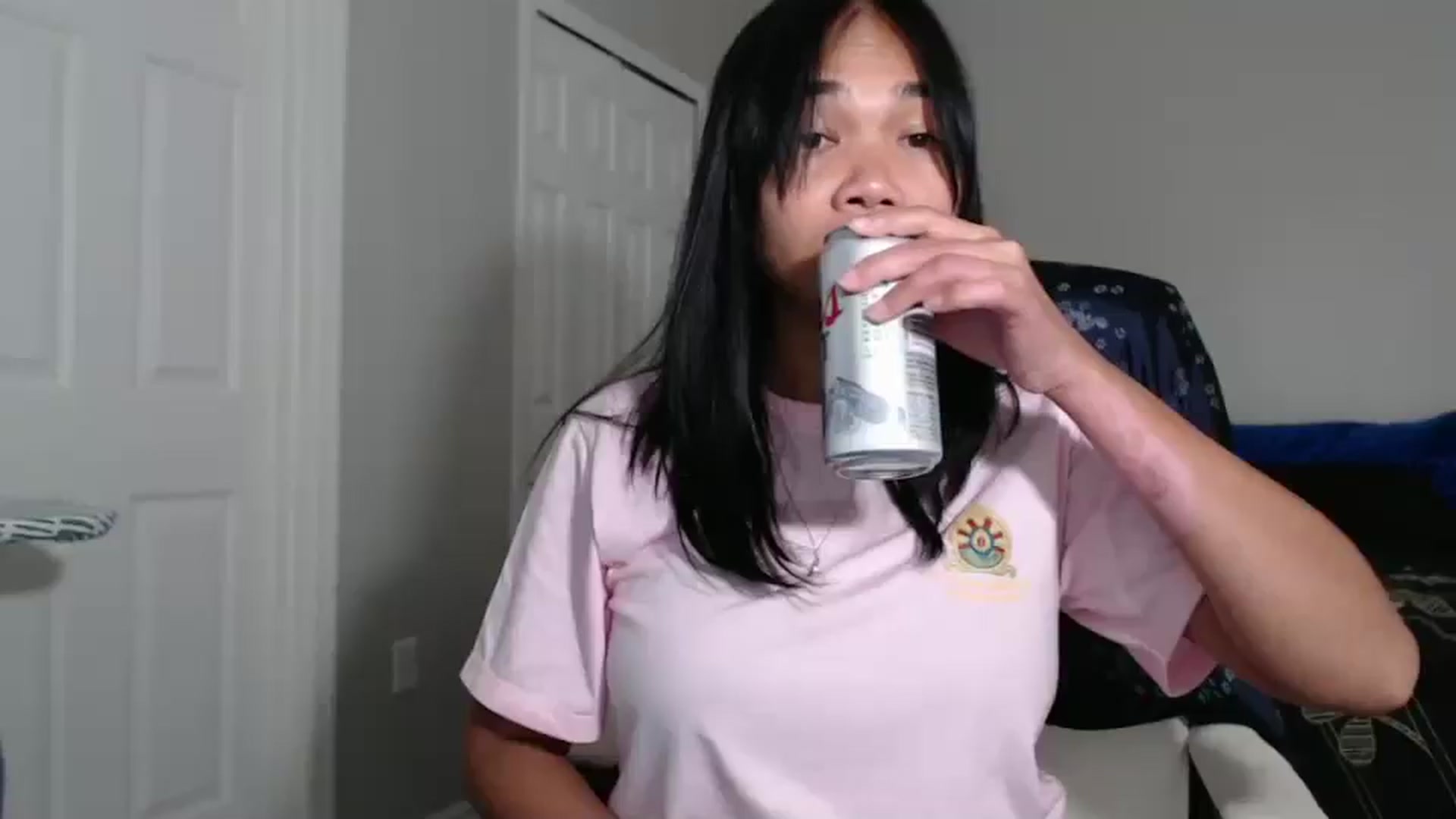 Gallery image thumbnail from Littlekai2023's myfreecams stream on, 09/16/2024, 24:22 image 1 of 20