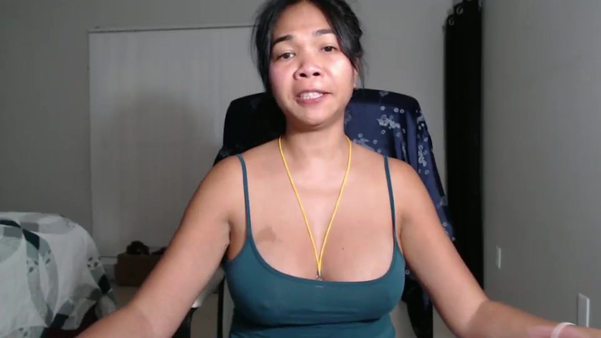 Gallery image thumbnail from Littlekai2023's myfreecams stream on, 09/22/2024, 03:25 image 8 of 20