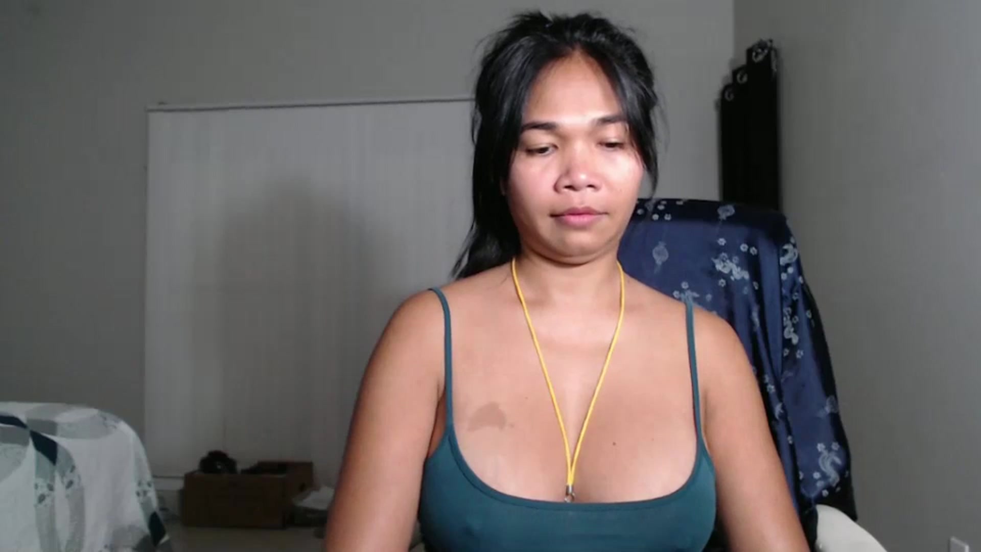 Gallery image thumbnail from Littlekai2023's myfreecams stream on, 09/22/2024, 03:25 image 16 of 20