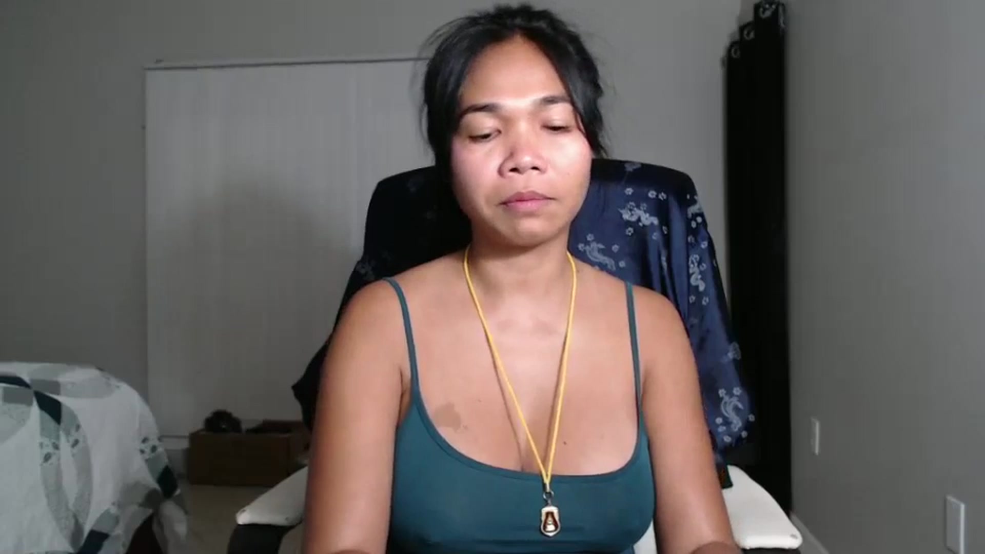 Gallery image thumbnail from Littlekai2023's myfreecams stream on, 09/22/2024, 03:25 image 13 of 20