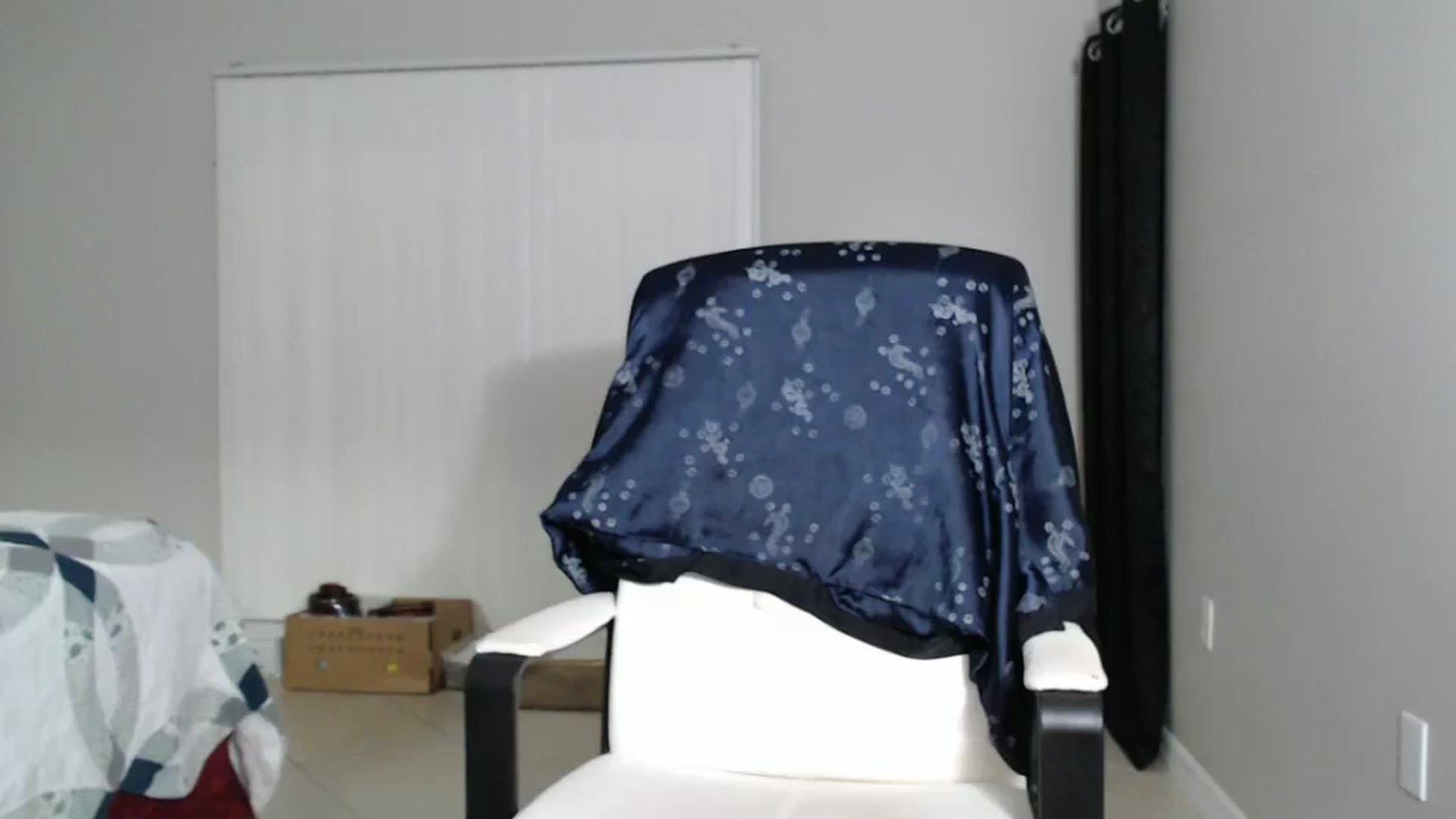 Gallery image thumbnail from Littlekai2023's myfreecams stream on, 09/22/2024, 03:25 image 6 of 20
