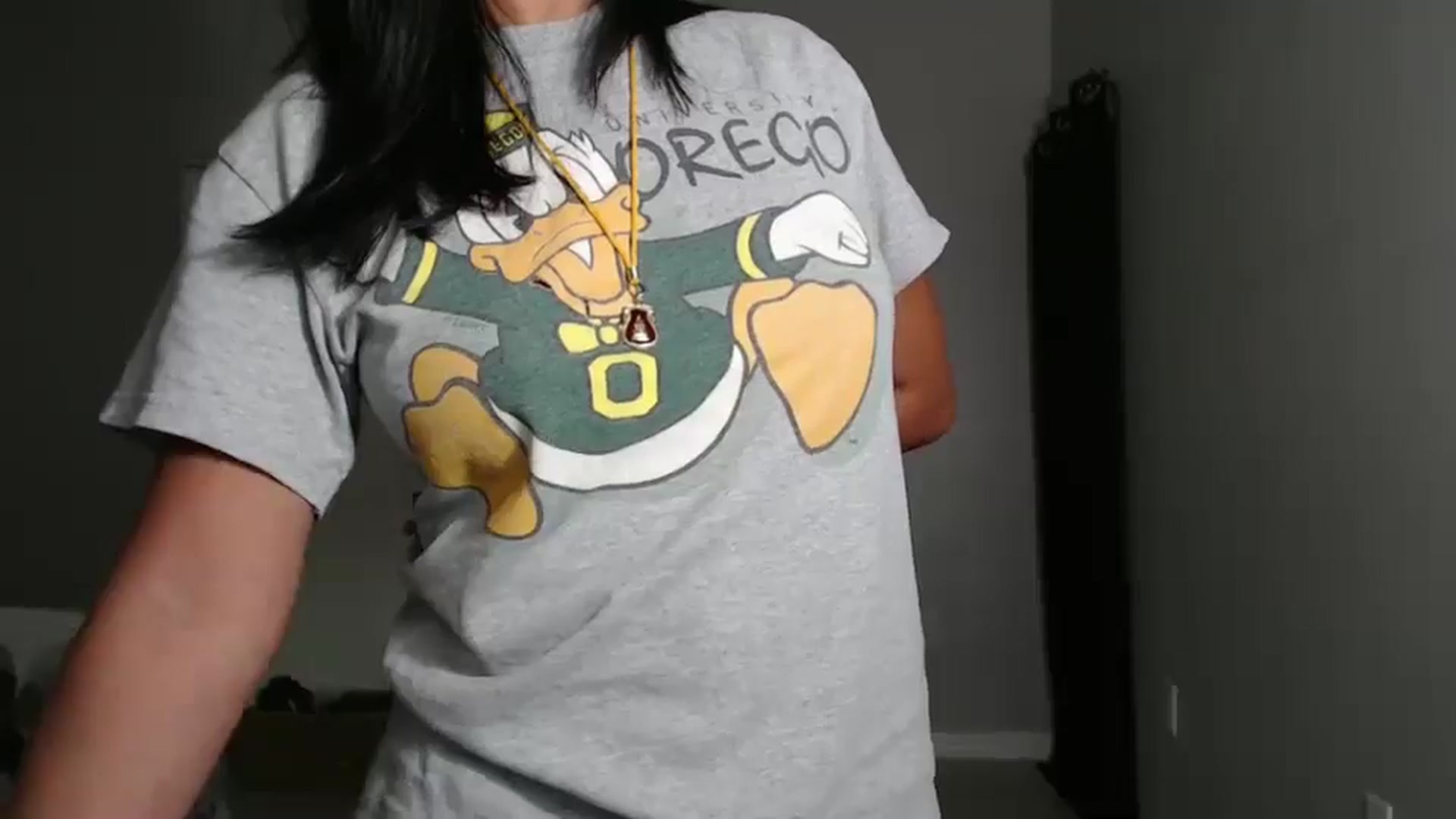 Gallery image thumbnail from Littlekai2023's myfreecams stream on, 09/23/2024, 01:29 image 19 of 20