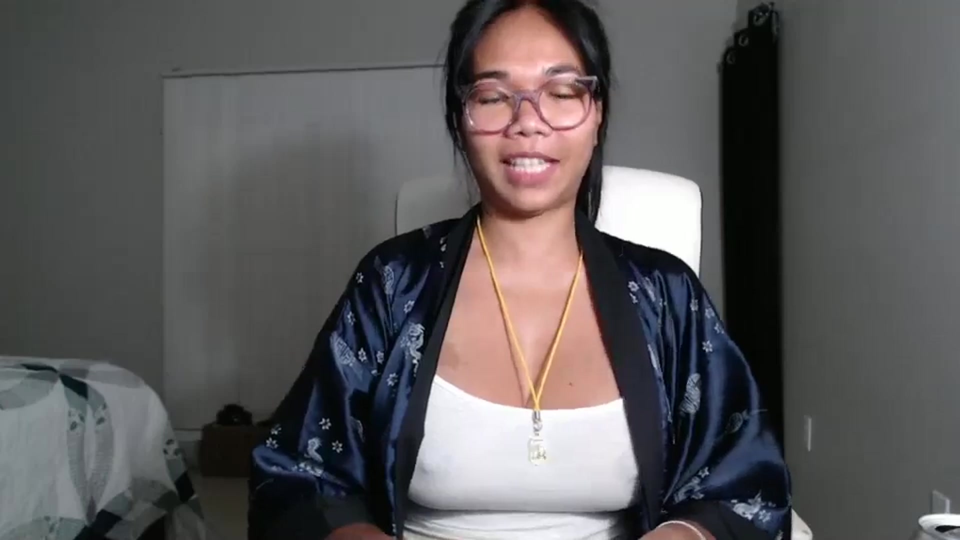 Gallery image thumbnail from Littlekai2023's myfreecams stream on, 09/24/2024, 03:10 image 8 of 20