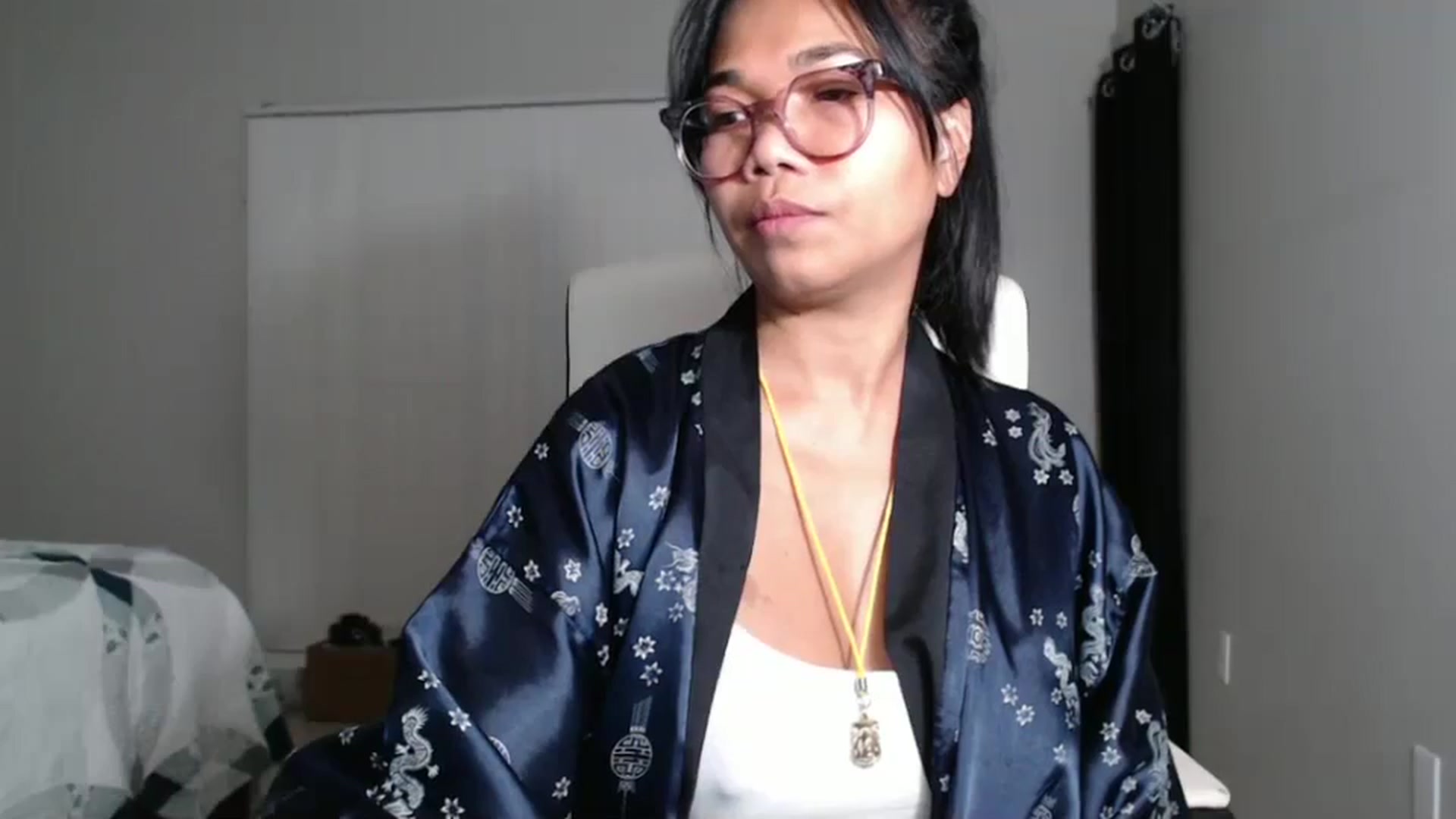 Gallery image thumbnail from Littlekai2023's myfreecams stream on, 09/24/2024, 03:10 image 9 of 20