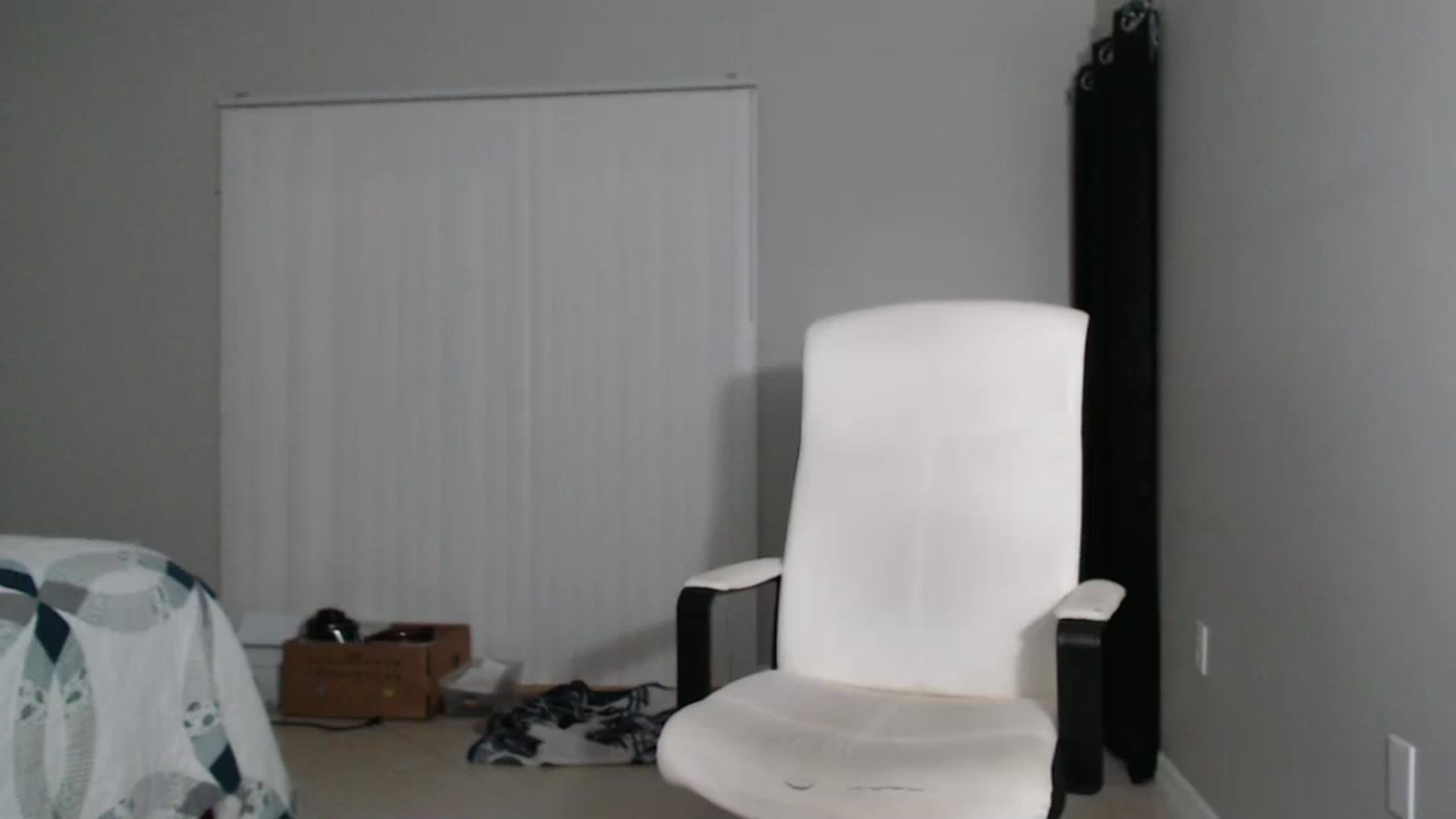 Gallery image thumbnail from Littlekai2023's myfreecams stream on, 09/27/2024, 02:39 image 5 of 20