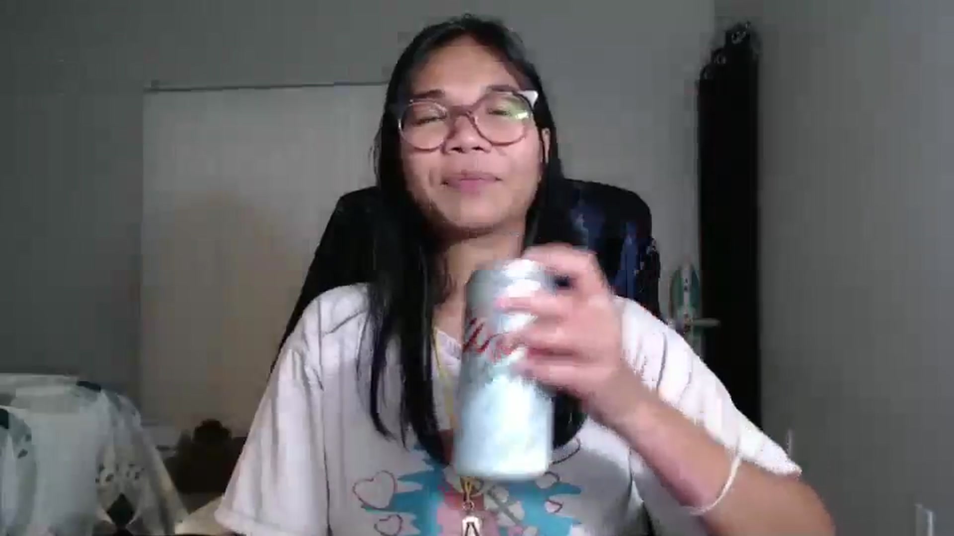 Gallery image thumbnail from Littlekai2023's myfreecams stream on, 09/28/2024, 03:27 image 16 of 20