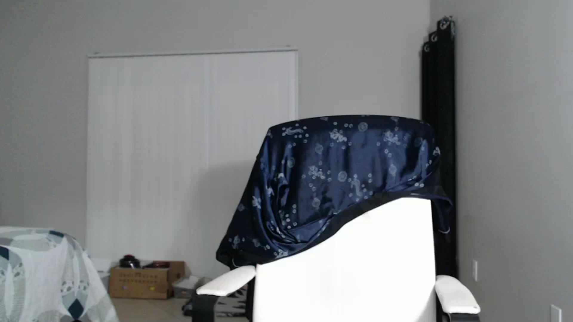 Gallery image thumbnail from Littlekai2023's myfreecams stream on, 09/28/2024, 03:27 image 10 of 20
