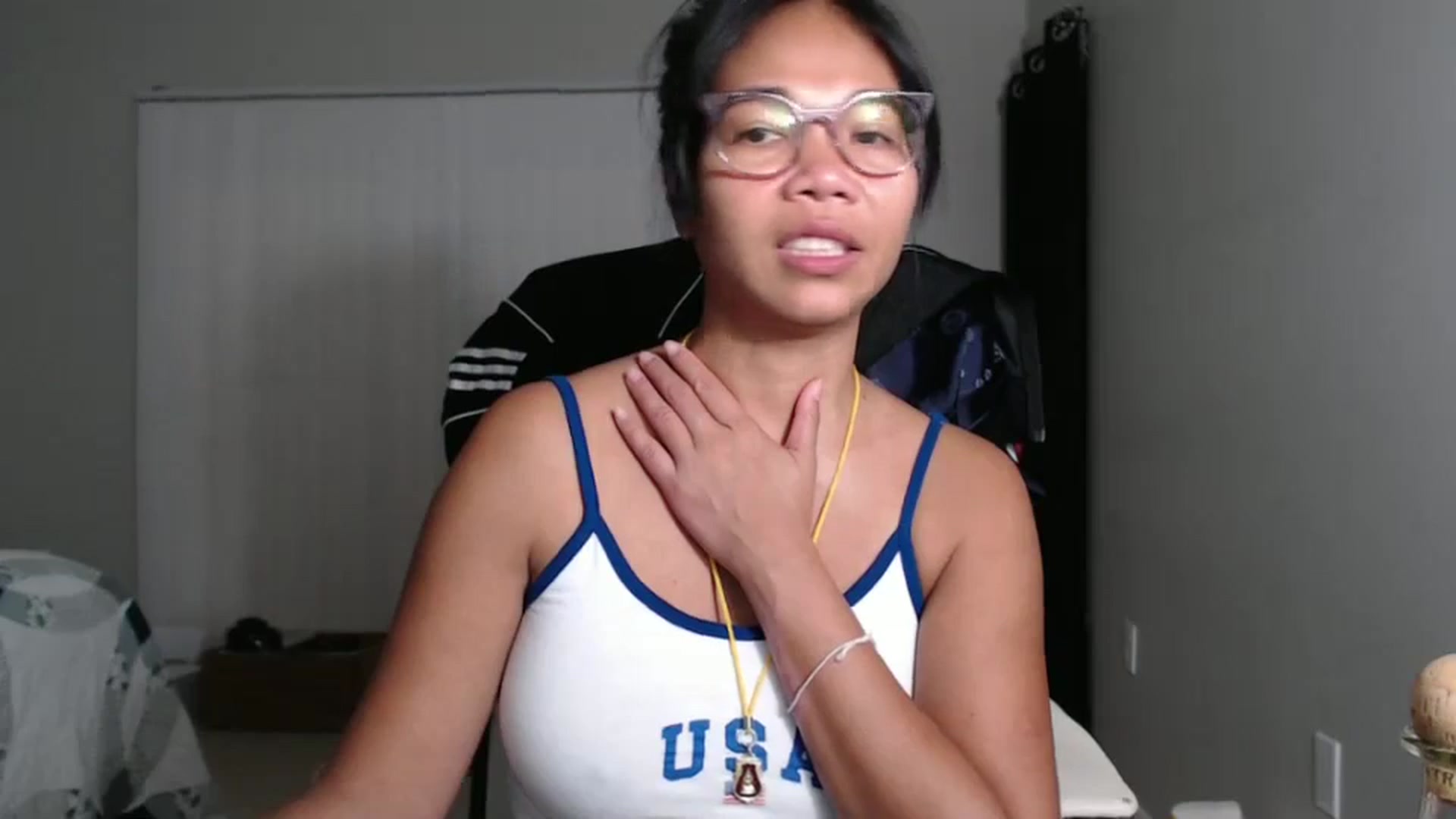 Gallery image thumbnail from Littlekai2023's myfreecams stream on, 09/30/2024, 03:57 image 15 of 20