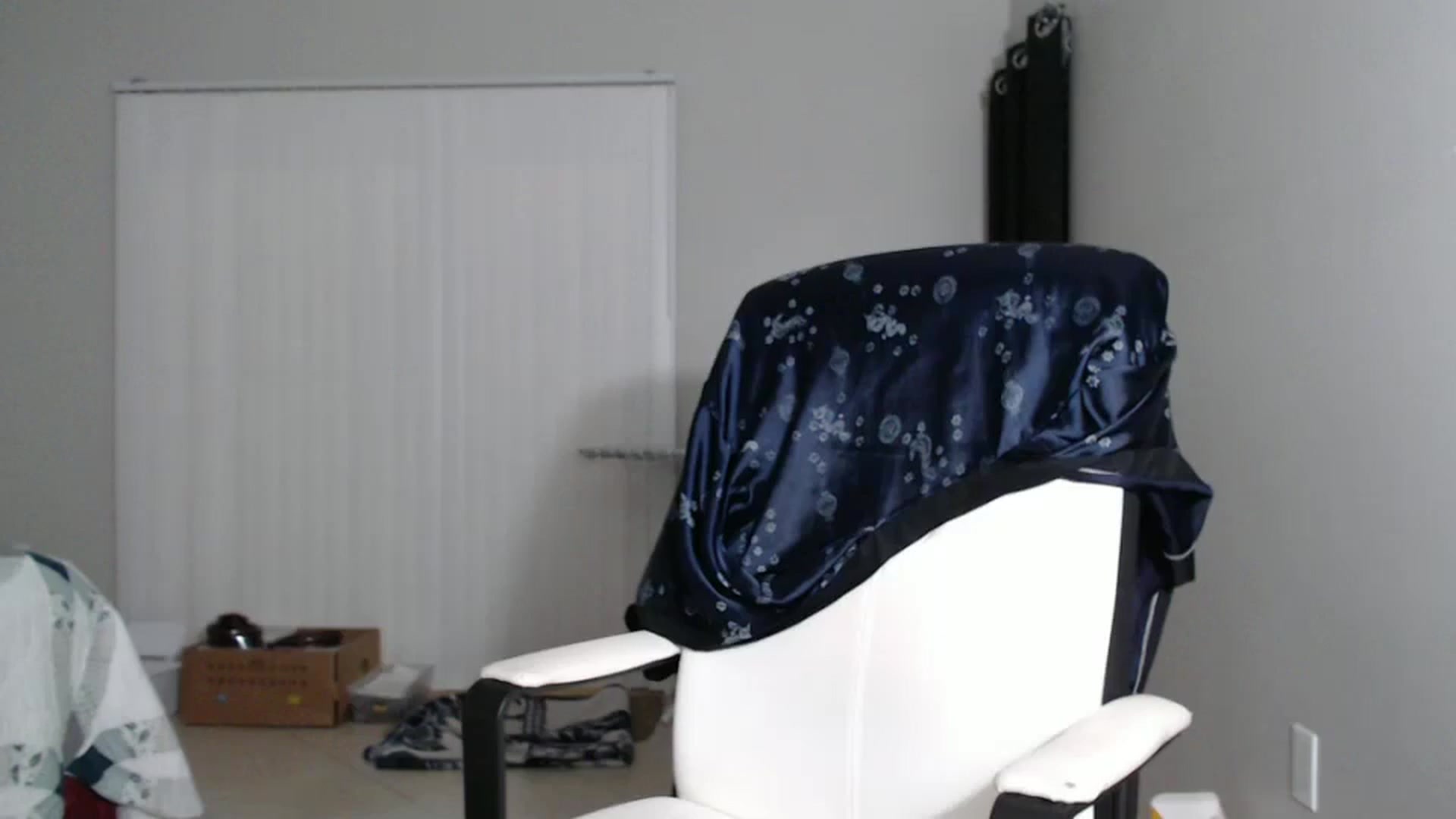 Gallery image thumbnail from Littlekai2023's myfreecams stream on, 10/02/2024, 04:26 image 13 of 20