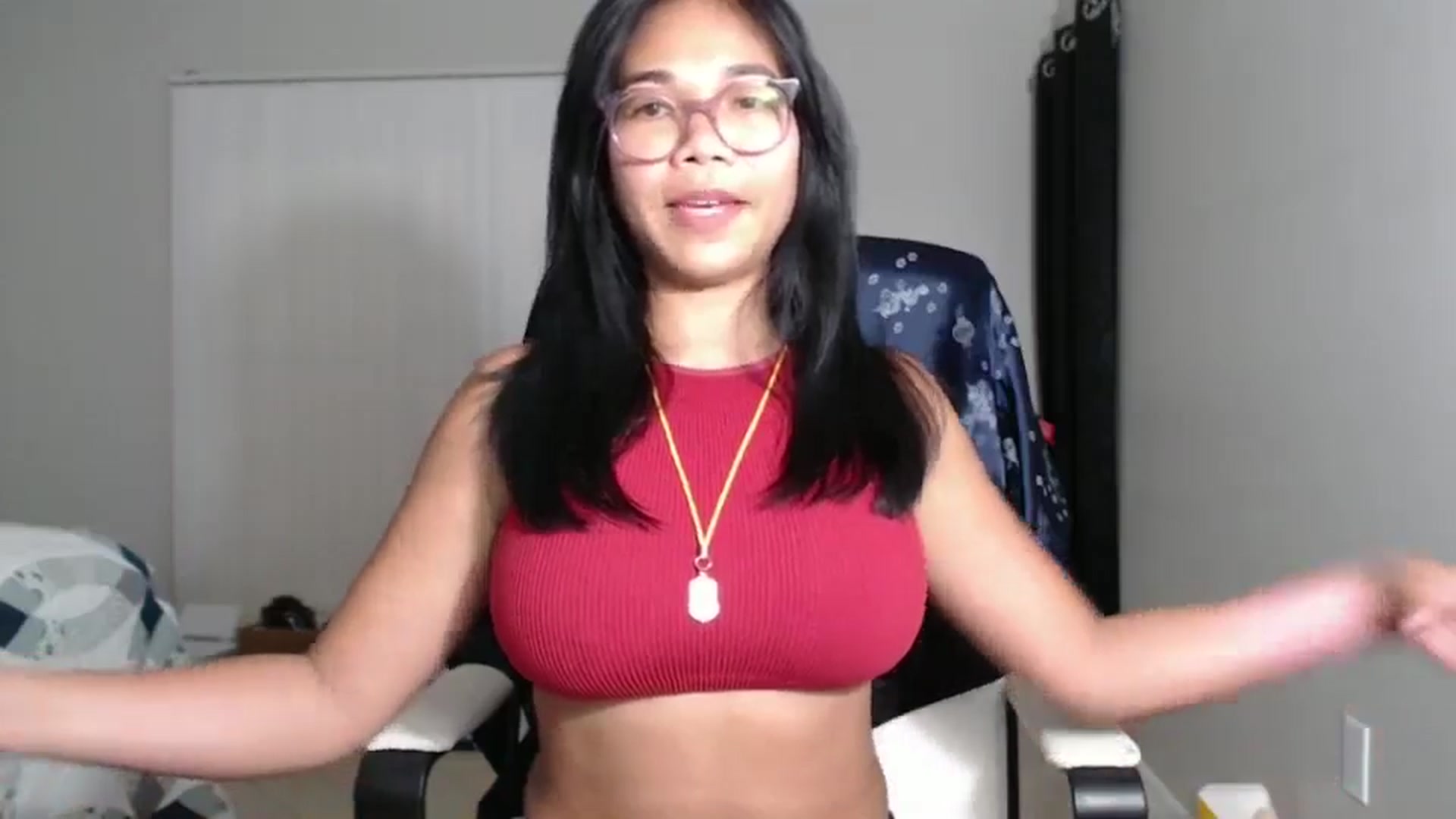 Gallery image thumbnail from Littlekai2023's myfreecams stream on, 10/03/2024, 02:33 image 8 of 20