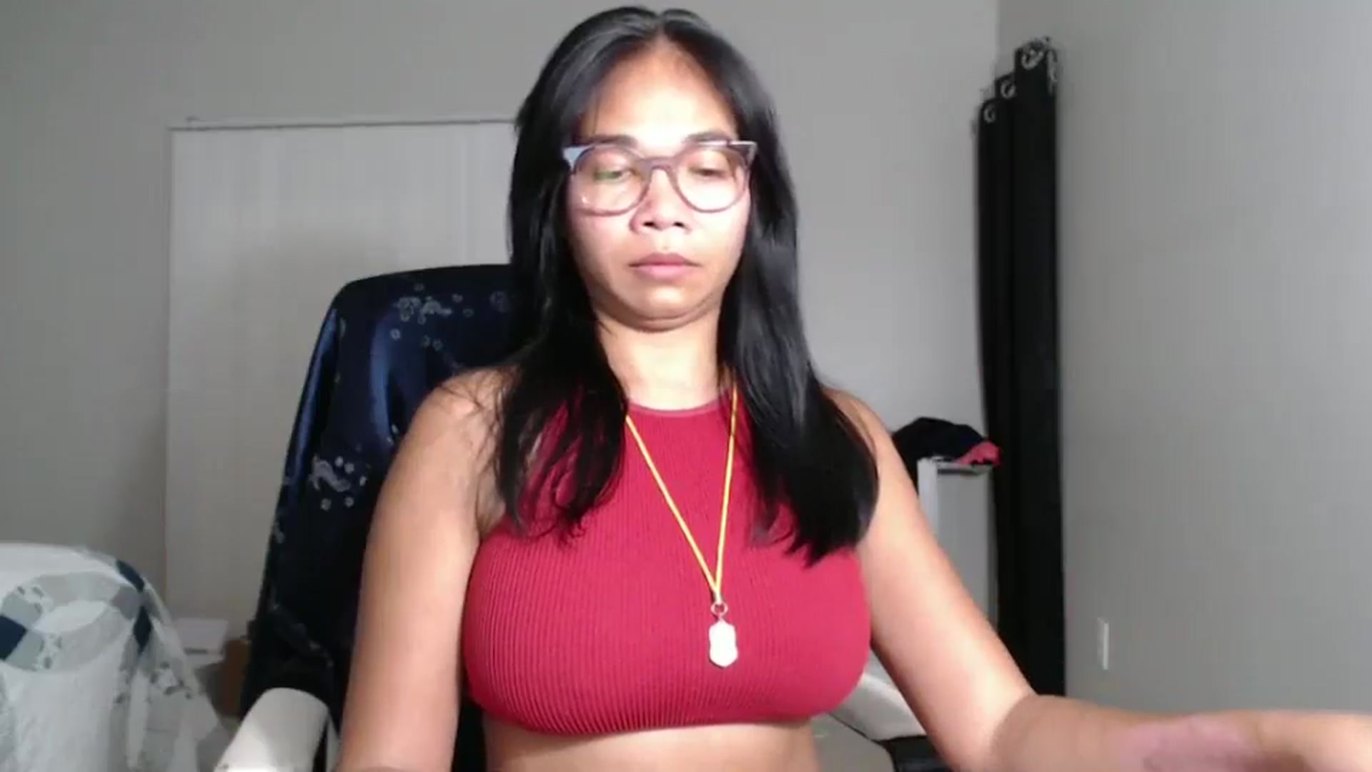 Gallery image thumbnail from Littlekai2023's myfreecams stream on, 10/03/2024, 02:33 image 10 of 20