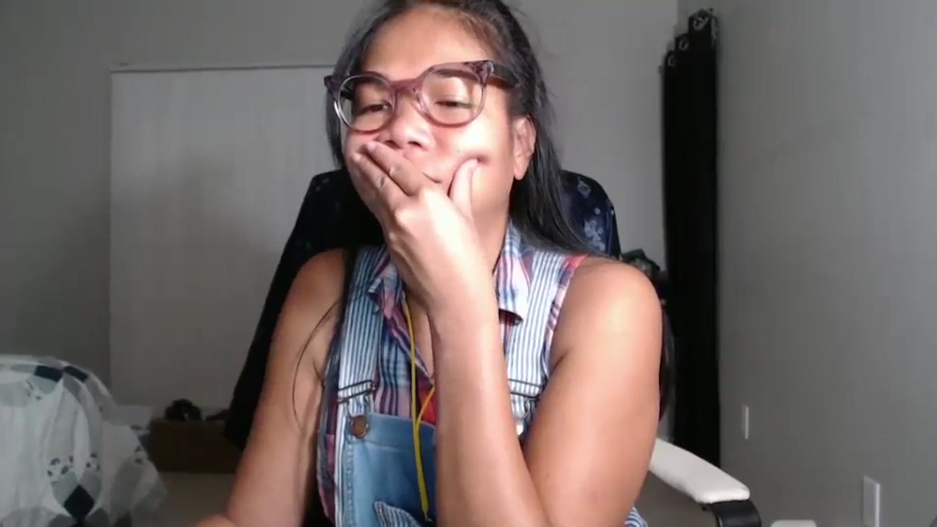 Gallery image thumbnail from Littlekai2023's myfreecams stream on, 10/06/2024, 03:50 image 19 of 20