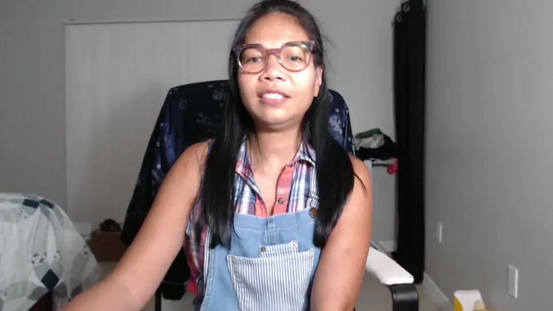 Gallery image thumbnail from Littlekai2023's myfreecams stream on, 10/06/2024, 03:50 image 3 of 20