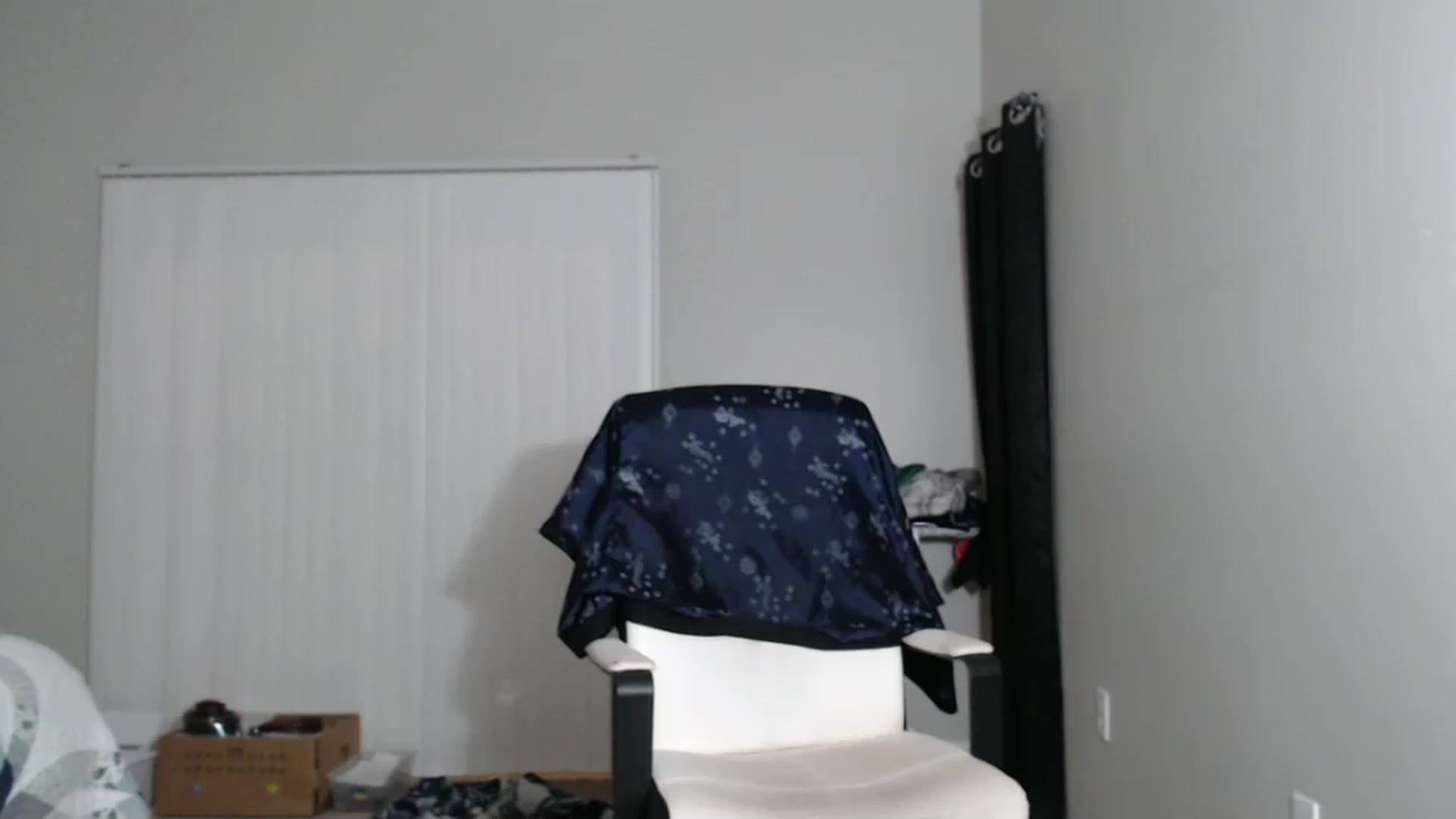 Gallery image thumbnail from Littlekai2023's myfreecams stream on, 10/07/2024, 24:57 image 5 of 20