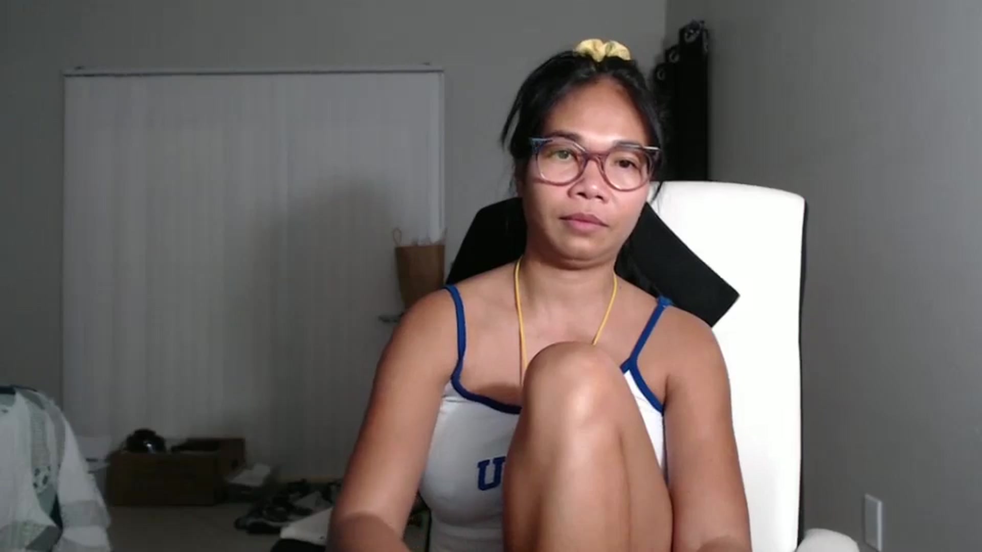 Gallery image thumbnail from Littlekai2023's myfreecams stream on, 10/08/2024, 05:08 image 15 of 20