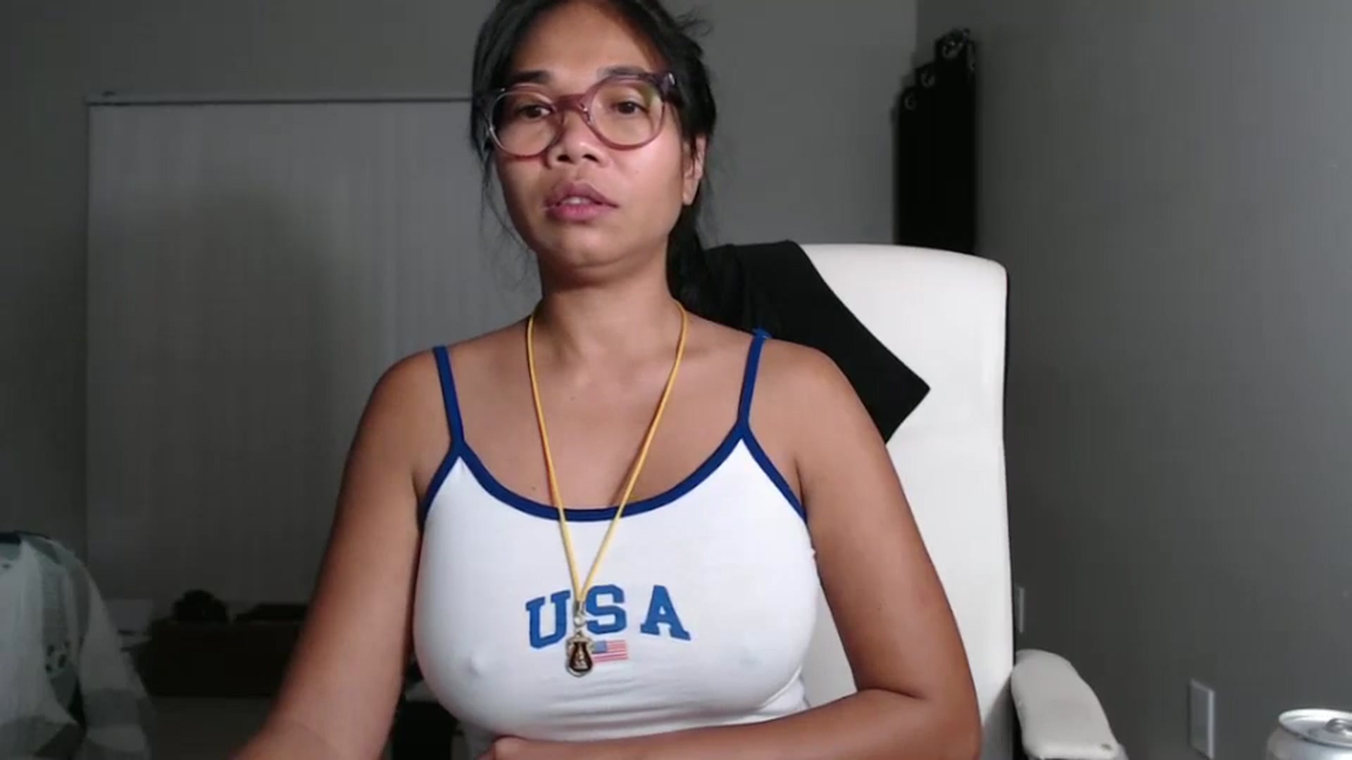 Gallery image thumbnail from Littlekai2023's myfreecams stream on, 10/08/2024, 05:08 image 16 of 20
