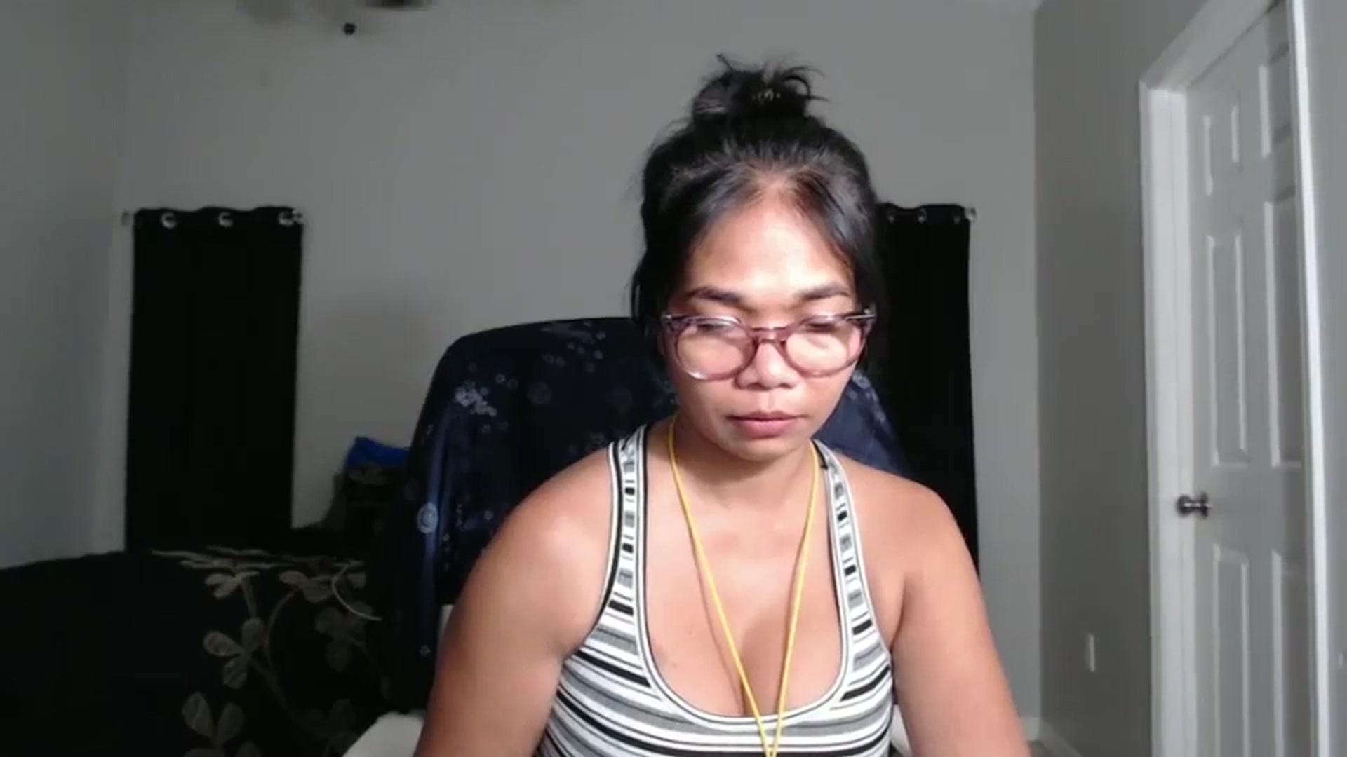 Gallery image thumbnail from Littlekai2023's myfreecams stream on, 10/11/2024, 03:10 image 11 of 20