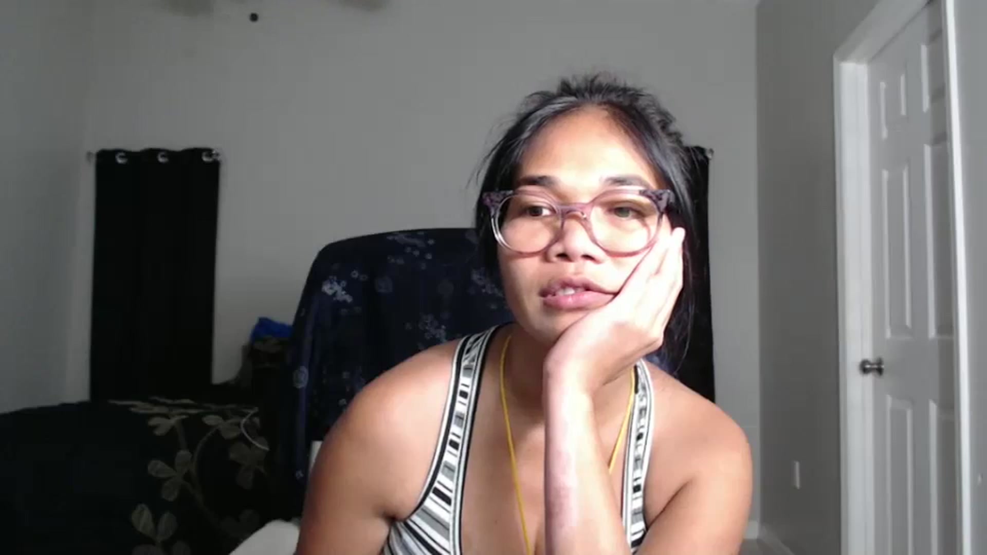 Gallery image thumbnail from Littlekai2023's myfreecams stream on, 10/11/2024, 03:10 image 12 of 20