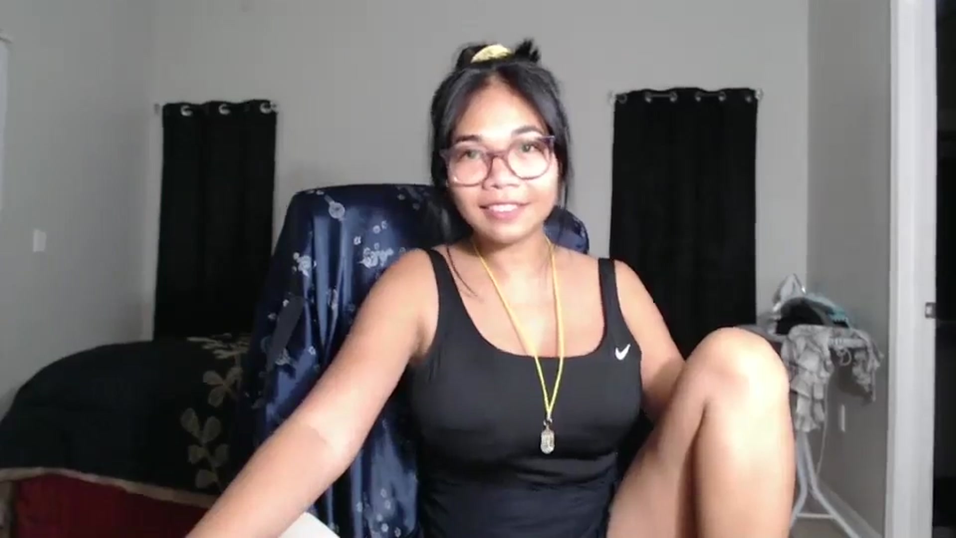 Gallery image thumbnail from Littlekai2023's myfreecams stream on, 10/14/2024, 24:00 image 6 of 20