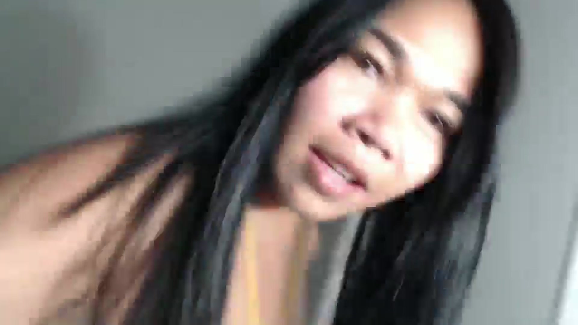 Gallery image thumbnail from Littlekai2023's myfreecams stream on, 10/15/2024, 02:11 image 12 of 20
