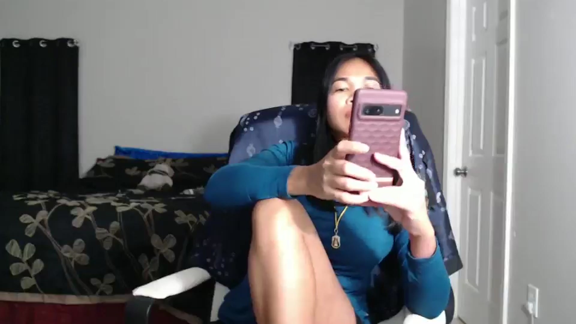 Gallery image thumbnail from Littlekai2023's myfreecams stream on, 10/17/2024, 24:01 image 3 of 20