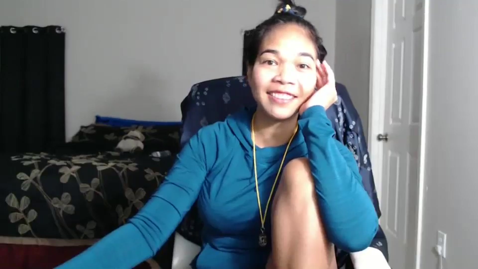 Gallery image thumbnail from Littlekai2023's myfreecams stream on, 10/17/2024, 02:13 image 5 of 20
