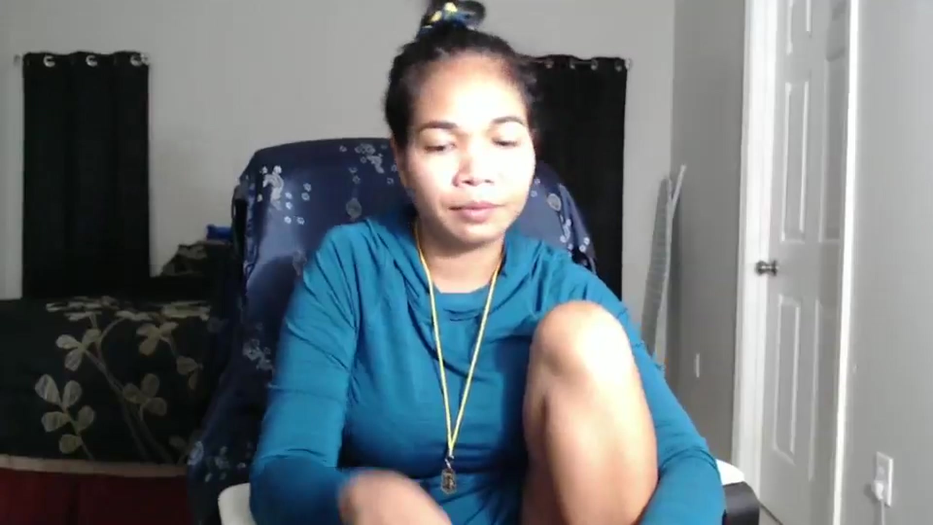 Gallery image thumbnail from Littlekai2023's myfreecams stream on, 10/17/2024, 02:13 image 18 of 20