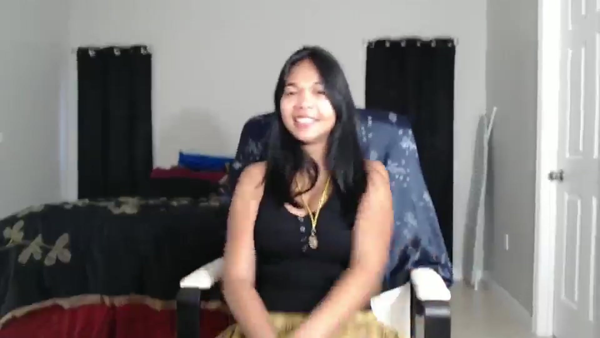 Gallery image thumbnail from Littlekai2023's myfreecams stream on, 10/19/2024, 12:53 image 11 of 20