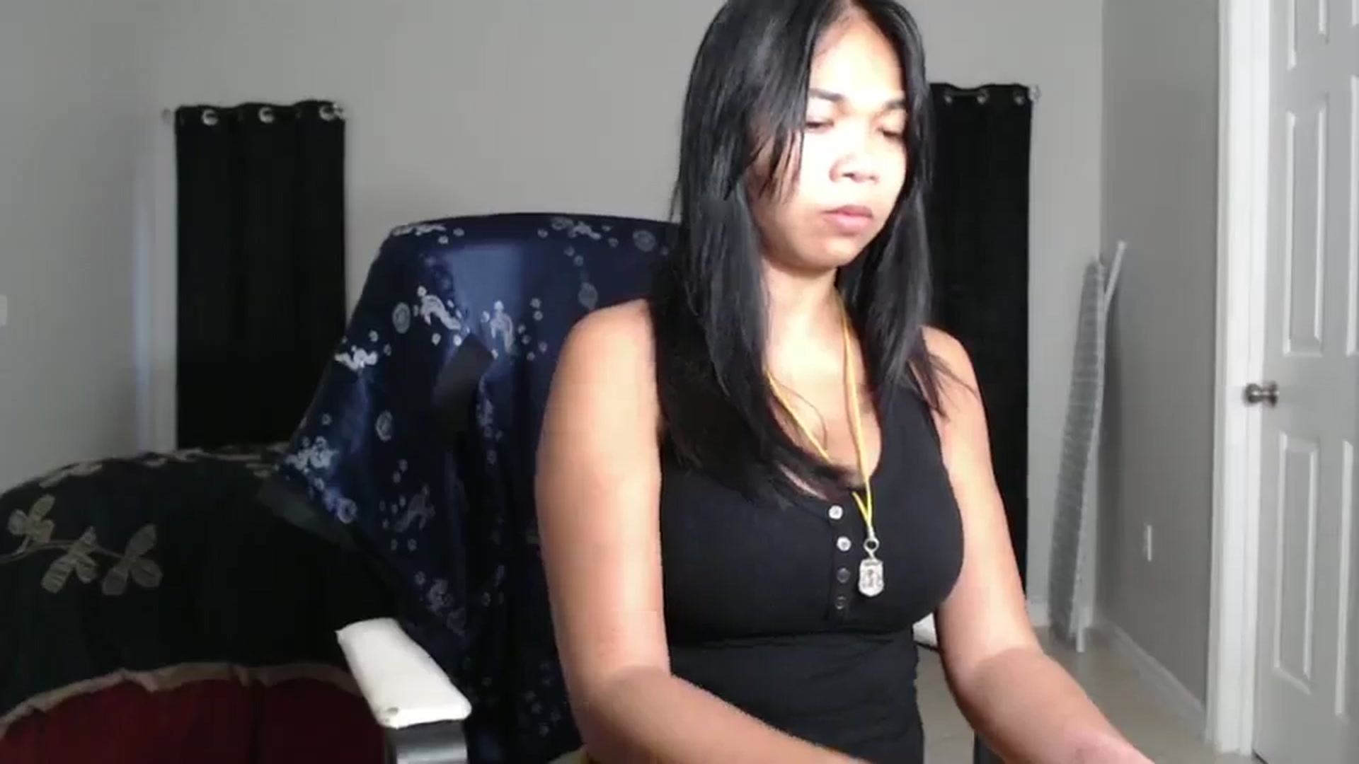 Gallery image thumbnail from Littlekai2023's myfreecams stream on, 10/19/2024, 12:53 image 2 of 20