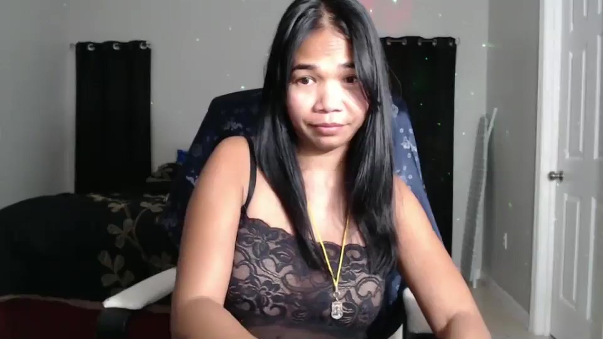 Gallery image thumbnail from Littlekai2023's myfreecams stream on, 10/20/2024, 02:39 image 7 of 20