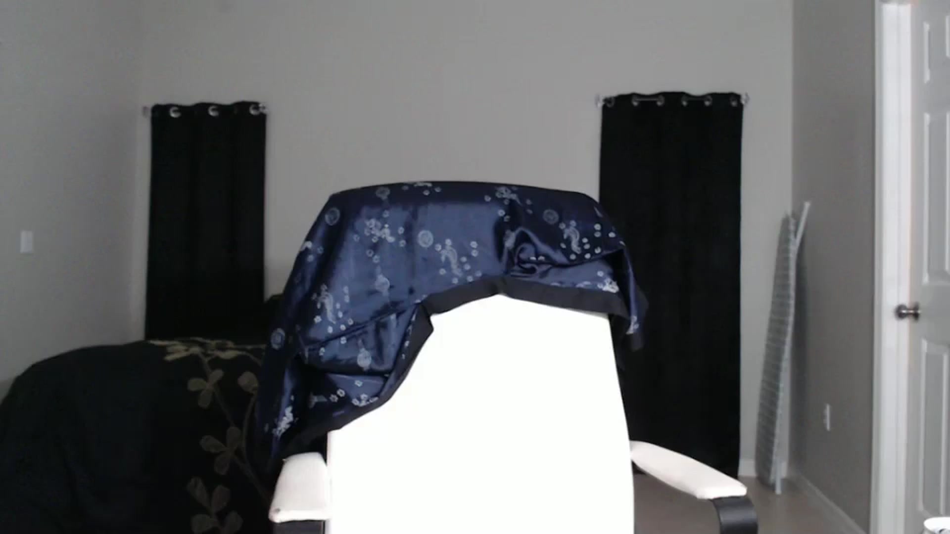 Gallery image thumbnail from Littlekai2023's myfreecams stream on, 10/22/2024, 24:01 image 20 of 20