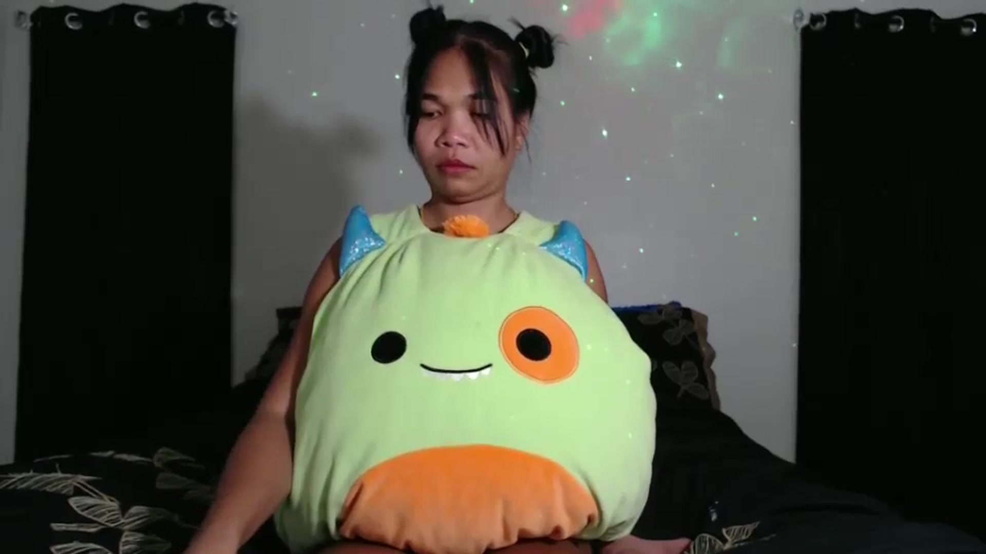 Gallery image thumbnail from Littlekai2023's myfreecams stream on, 10/24/2024, 01:23 image 6 of 20