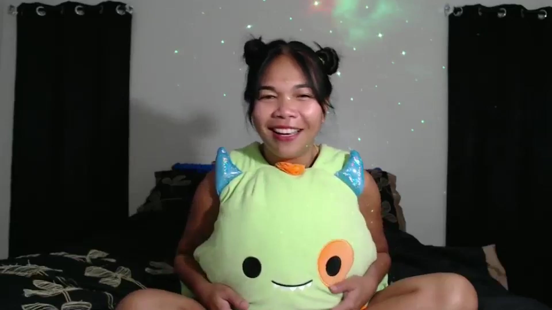 Gallery image thumbnail from Littlekai2023's myfreecams stream on, 10/24/2024, 01:23 image 8 of 20