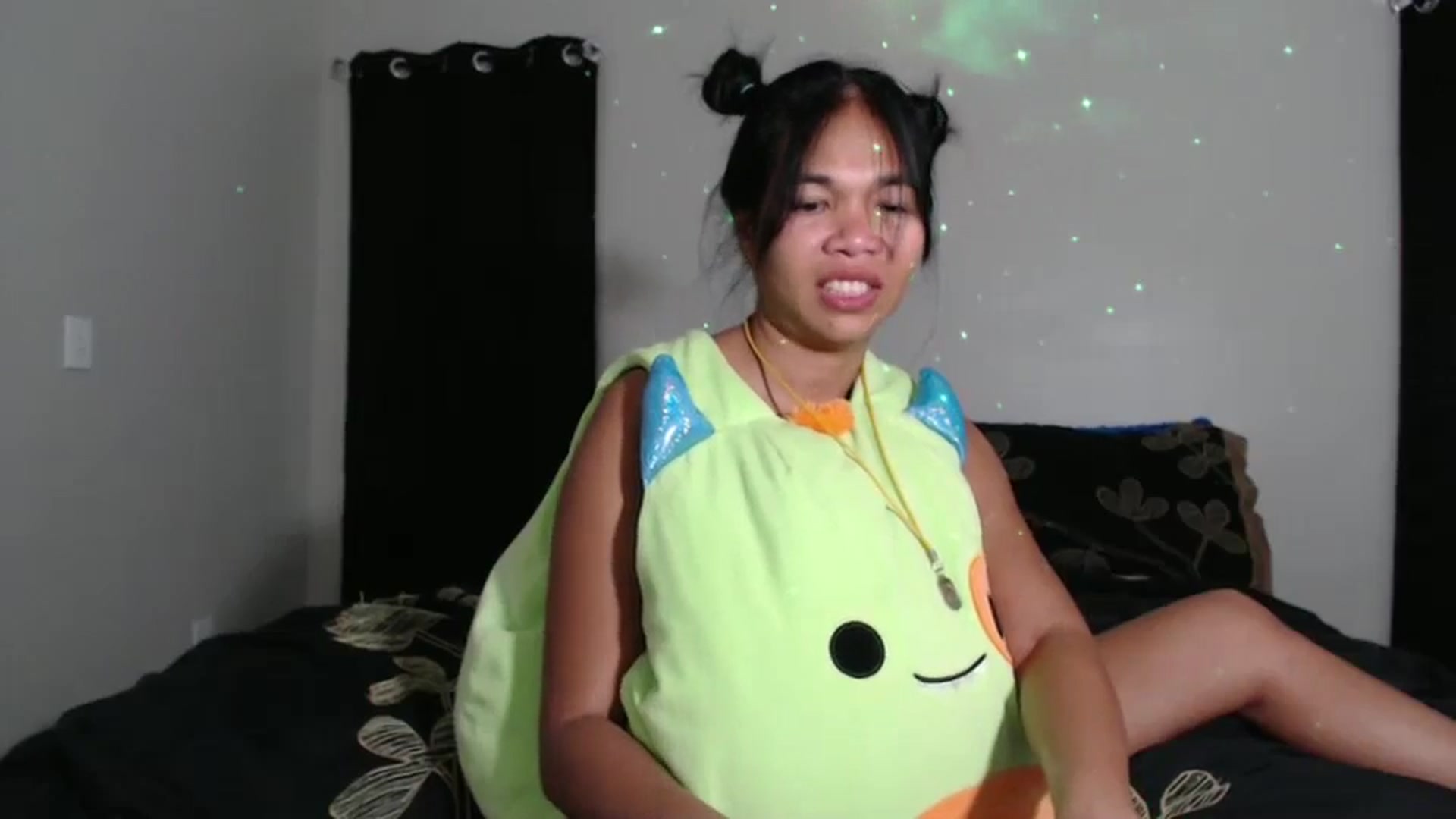 Gallery image thumbnail from Littlekai2023's myfreecams stream on, 10/24/2024, 01:23 image 20 of 20